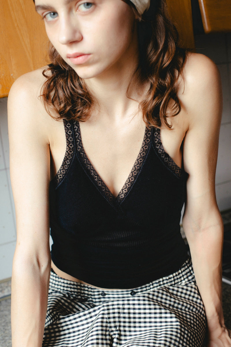 WOOL SILK CAMISOLE WITH CUP BLACK